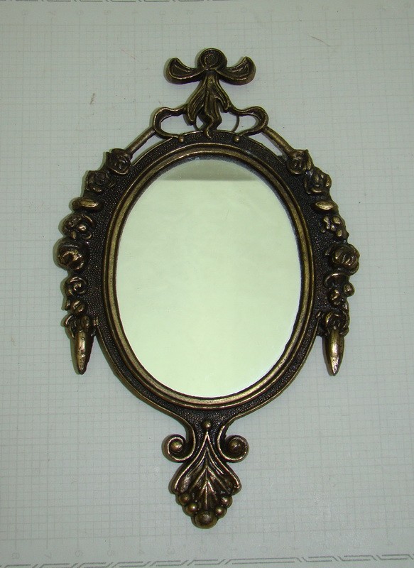 Зеркальце настенное (P881)