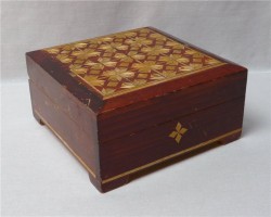 Шкатулка (R376)