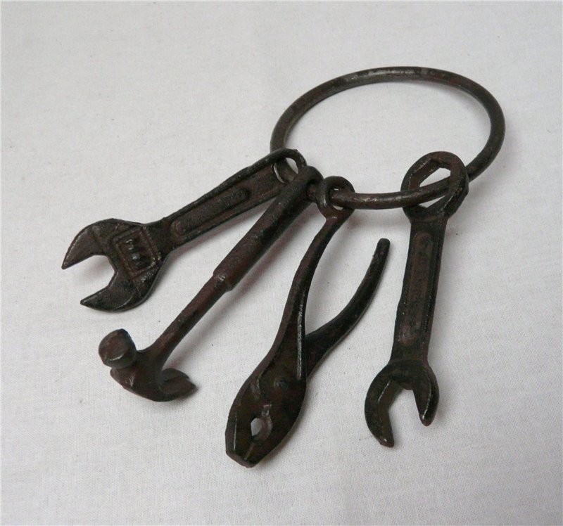 Сувенир "Инструменты" (K866)