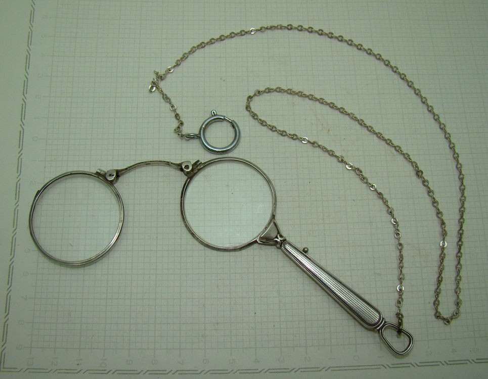 Лорнет оправа серебряный складной старинный (R553)