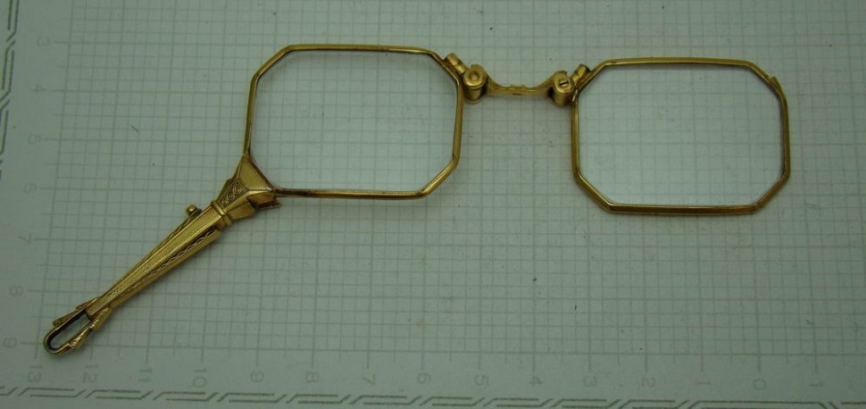 Лорнет оправа серебряный складной старинный (R554)
