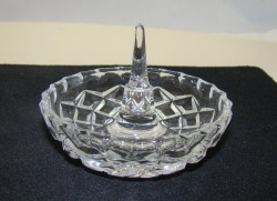 Подставка для кольца хрустальная (Q364)