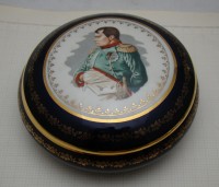 Шкатулка фарфоровая Наполеон (M677)