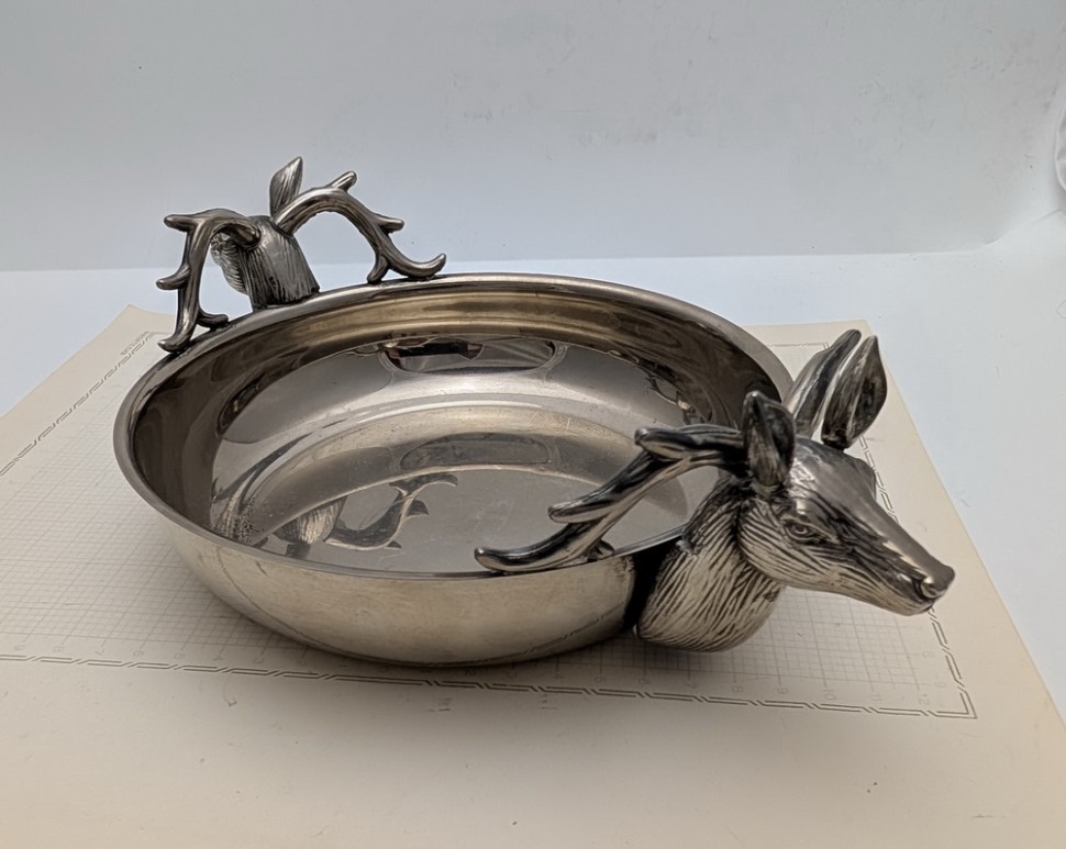 Блюдо винтажное Олени (A865)