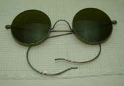 Очки старинные солнцезащитные (R832)