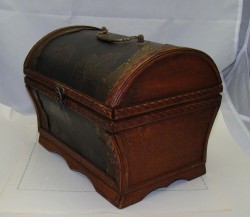 Сундучок - саквояж винтажный (Y546)