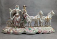 Фигурка винтажная фарфоровая композиция Карета (B062)
