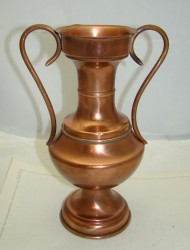 Ваза медная (Q258)