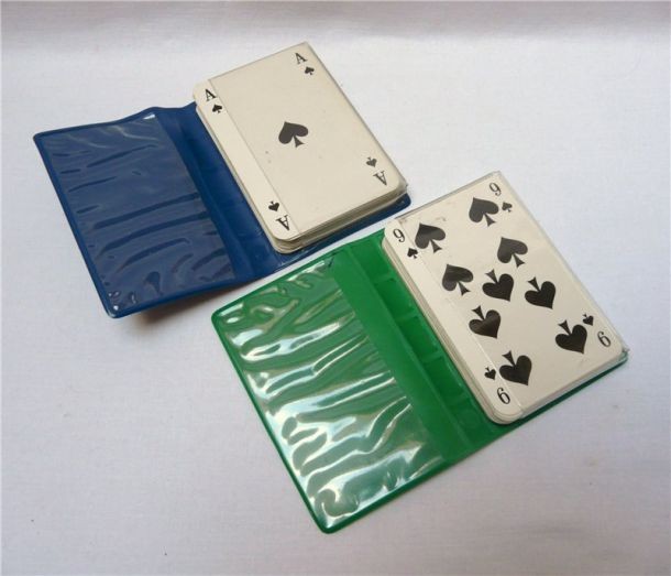 Карты игральные 2 колоды в чехлах (J199)