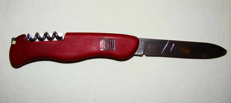 Ножик Victorinox с фиксатором (D841)