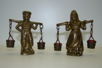 Пара бронзовых винтажных фигурок Водоносы (A672)