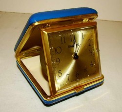 Будильник дорожный (D747)