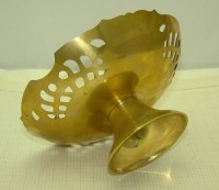 R943F.JPG