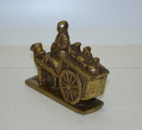 Фигурка бронзовая винтажная пресс-папье Молочница (A674)