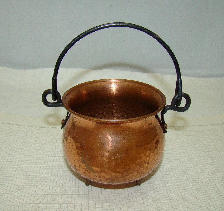 Кашпо маленькое (P950)