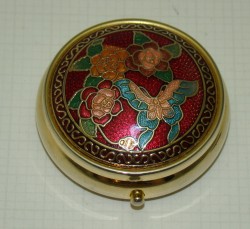 Таблетница трехсекционная (Q373)