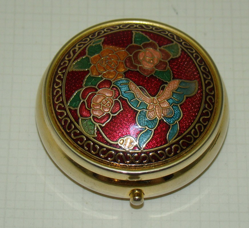 Таблетница трехсекционная (Q373)