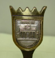 R945C.JPG