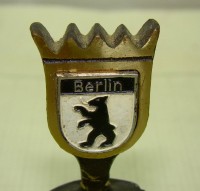 R945D.JPG