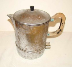 Чайник старинный, электрический (E933)