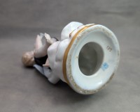 CH Hispania фарфоровая статуэтка Мальчик с дудкой (A976)