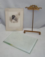 Старинная рамка для фотографии с дефектами (M204)