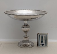 Вазочка на ножке конфетница винтажная (A879)