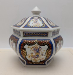 Шкатулка бонбоньерка винтажная в стиле шинуазри (B074)