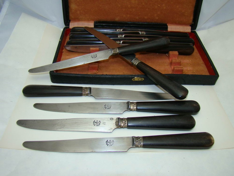 Набор старинных ножей 12 штук. (R515)