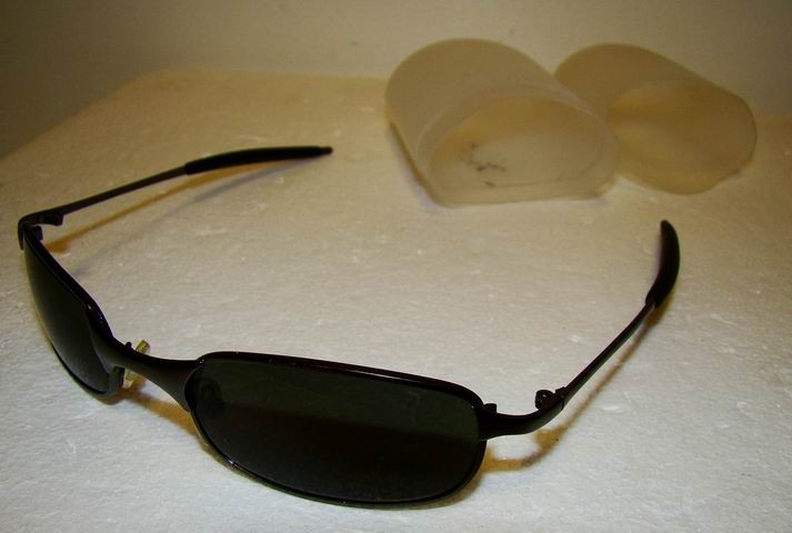 Очки солнцезащитные DOMKOLSCH в футляре (D095)