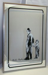 Зеркало с принтом Чарли Чаплин (M021)