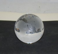 Фигурка хрустальная Земной шар (X990)