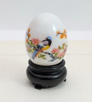 Avon винтажные духи в флаконах Яйцо 2 шт. (A984)