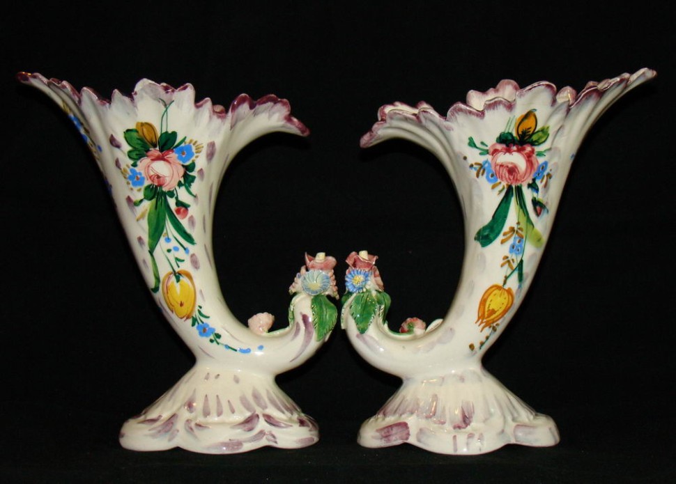 Вазы фаянсовые старинные 2шт. (U748)