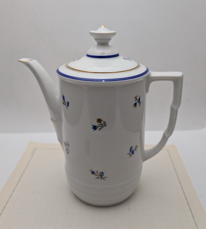 Mitterteich Bavaria большой старинный кофейник с дефектом (B080)