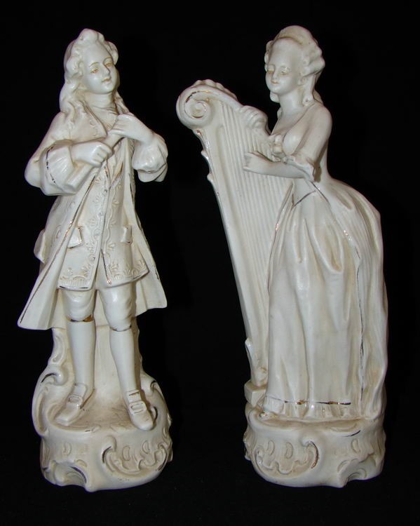 Статуэтки старинные 2шт. (U749)