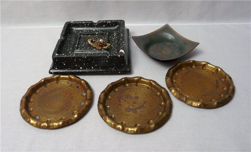 Блюдца - лотки пепельницы 5 шт. (K189)