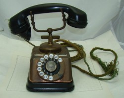 Телефон старинный Kjobenhavns Telefon Aktieselskab (P252)