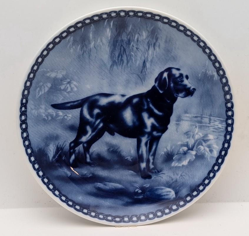 Tove Svendsen винтажная тарелка Лабрадор (A987)