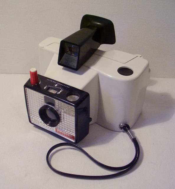 Фотоаппарат старый POLAROID Swinger Model 20 (E386)