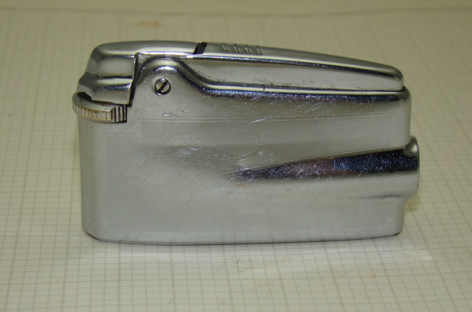Зажигалка старинная RONSON Кенгуру (P981)