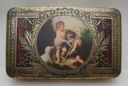Коробка жестяная старинная (A497)