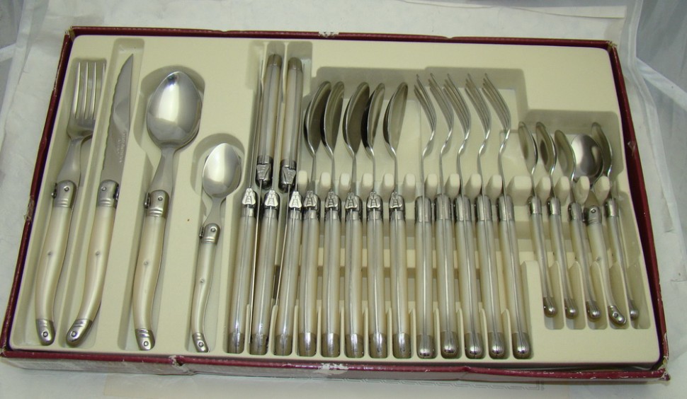 Laguiole Набор столовых приборов 24 предмета (W527)