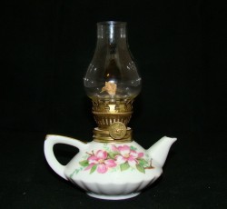 Лампа керосиновая "Чайник" (T895)