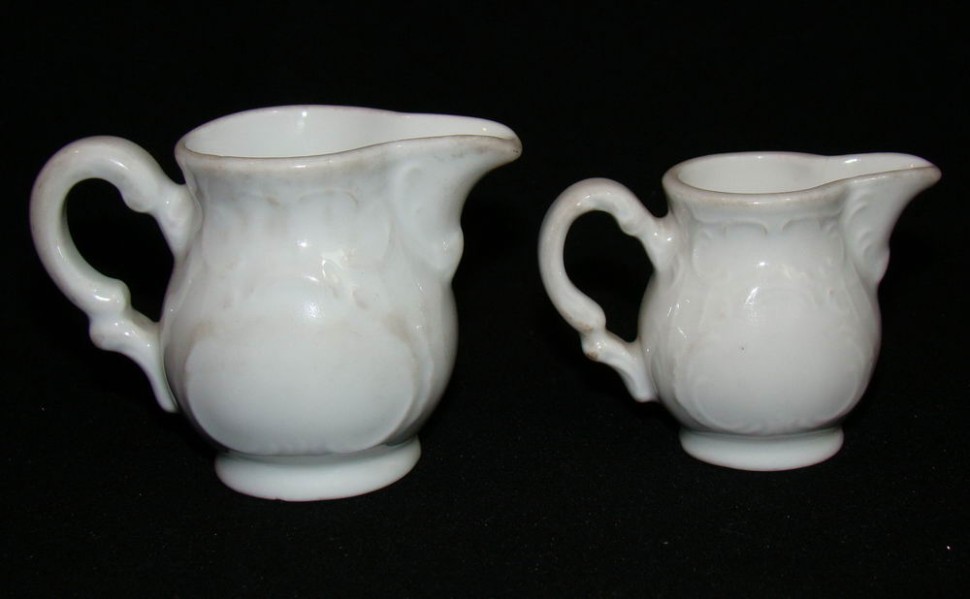 Молочники фарфоровые мини 2шт. (U218)