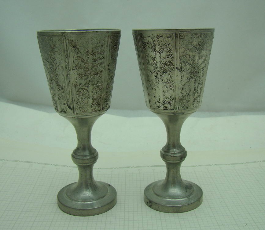 Рюмки оловянные 2шт. (U884)