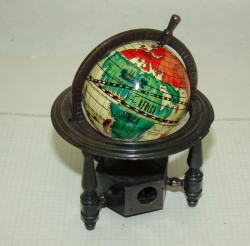 Точилка коллекционная Глобус (Q118)