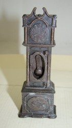Точилка Часы (W969)