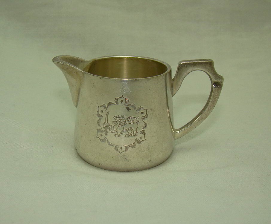 Сливочник миниатюрный (U084)