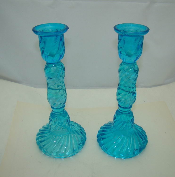 Подсвечники стеклянные парные (U158)